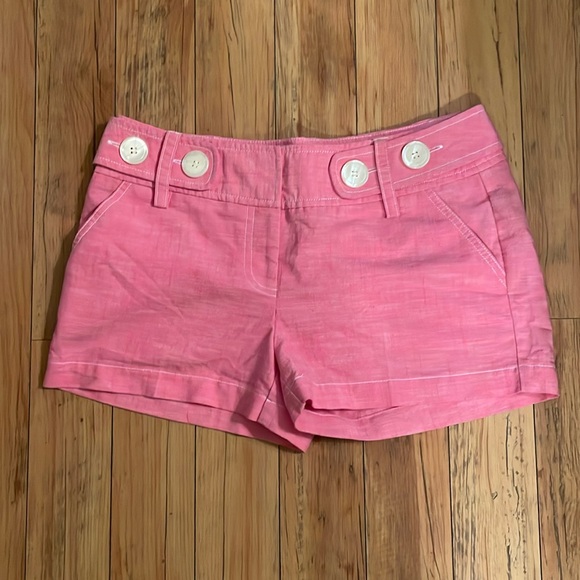 Star City Pink Shorts w/ Big Buttons - Picture 1 of 2
